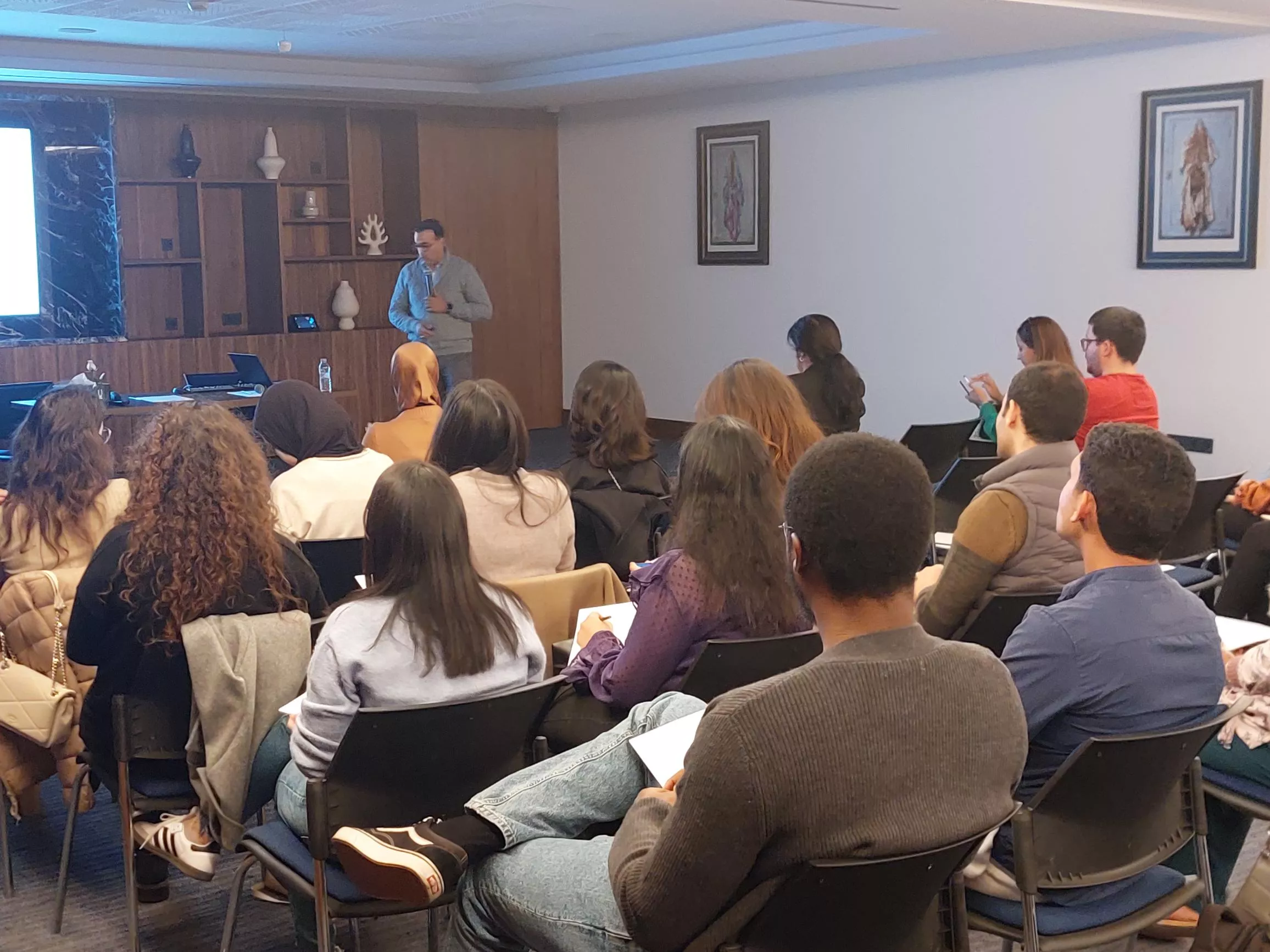 Table Ronde sur le Neratinib réunissant les services d’Oncologie Médicale du CHU et de l’Hôpital Militaire de Marrakech sponsorisée par les laboratoires Pierre Fabre